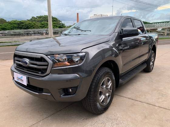 FORD RANGER 2.2 XLS 4X4 CD 16V DIESEL 4P AUTOMÁTICO